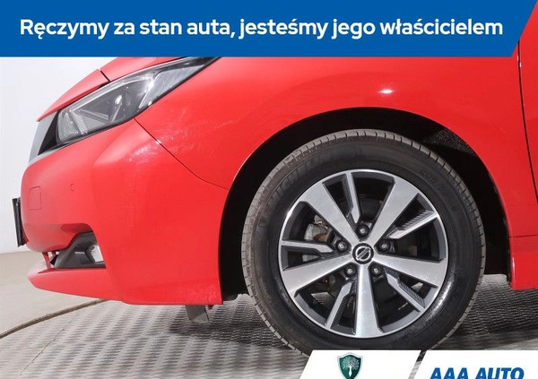 Nissan Leaf cena 66000 przebieg: 40038, rok produkcji 2018 z Golina małe 379